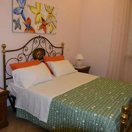 아파트 Holidays House Marconi *