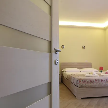Holidays House Marconi 아파트 *